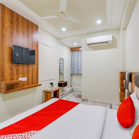 Hotel O Asopalav Naroda Εξωτερικό φωτογραφία