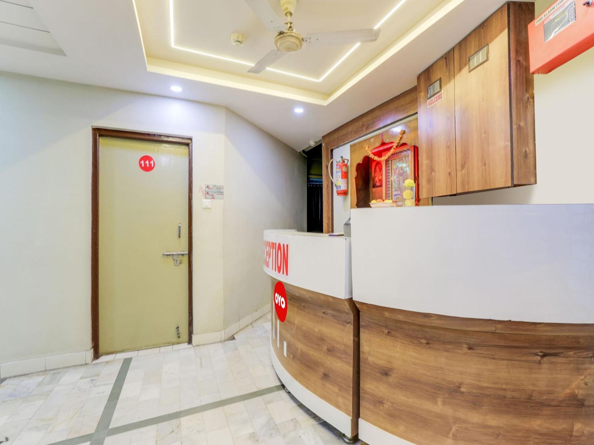 Hotel O Asopalav Naroda Εξωτερικό φωτογραφία