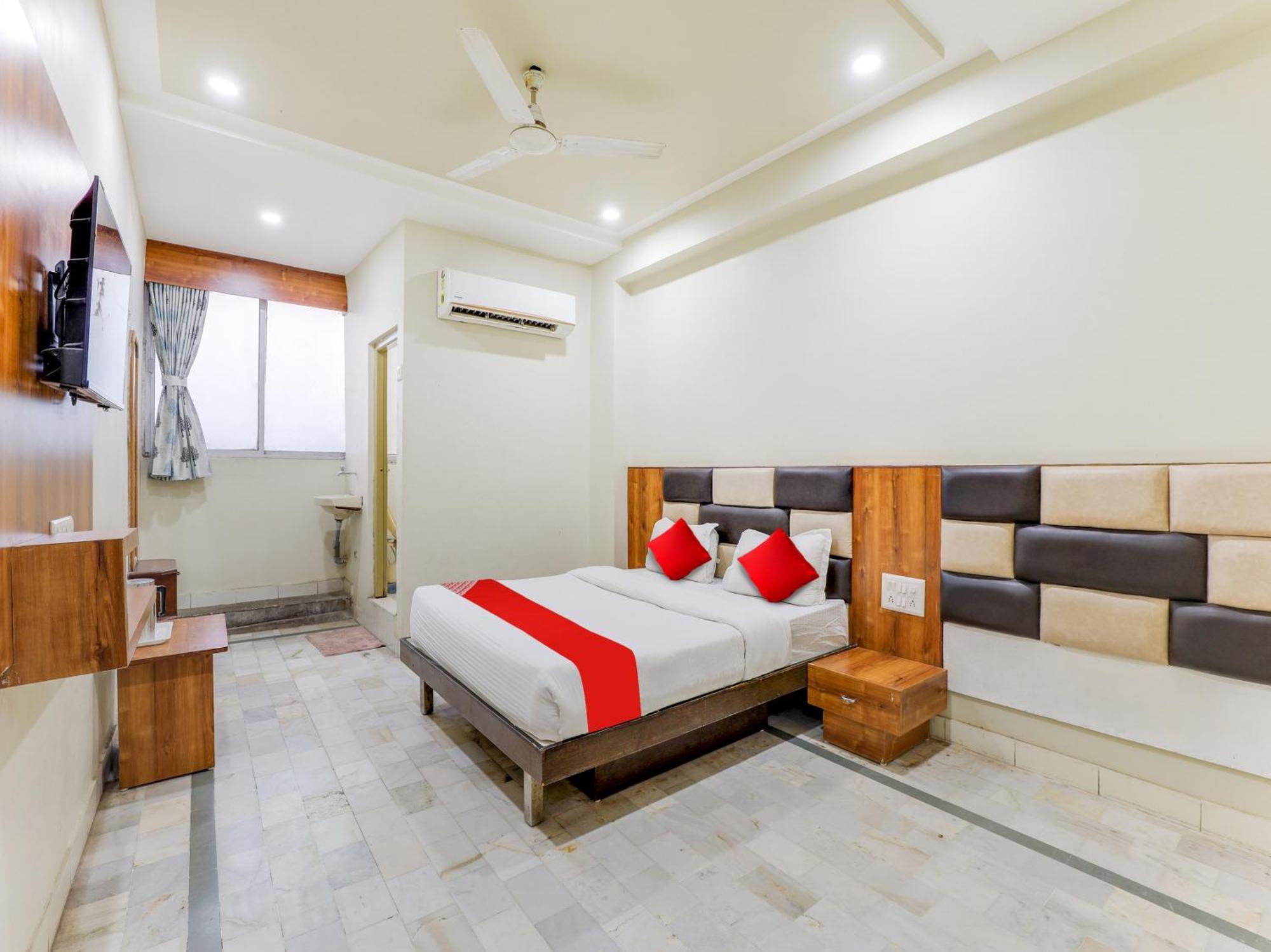 Hotel O Asopalav Naroda Εξωτερικό φωτογραφία
